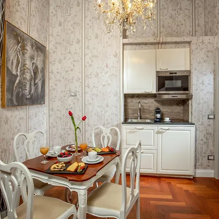 The At The Spanish Steps Luxury Collection - Bocca Di Leone 63 Luxury Guest house
